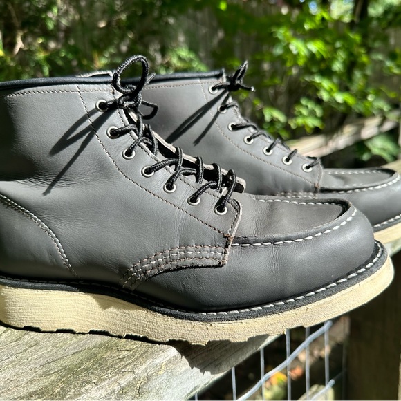 Red Wing Women’s 6 Inch Classic Moc Short Boot in Stone Size 8 - Picture 8 of 11